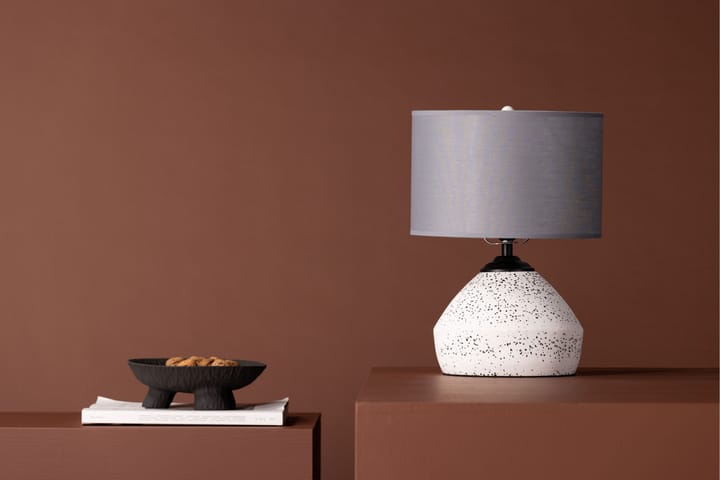 Lalan Bordslampa 36 cm Vit - Belysning - Inomhusbelysning & lampor - Bordslampor & bordsbelysning